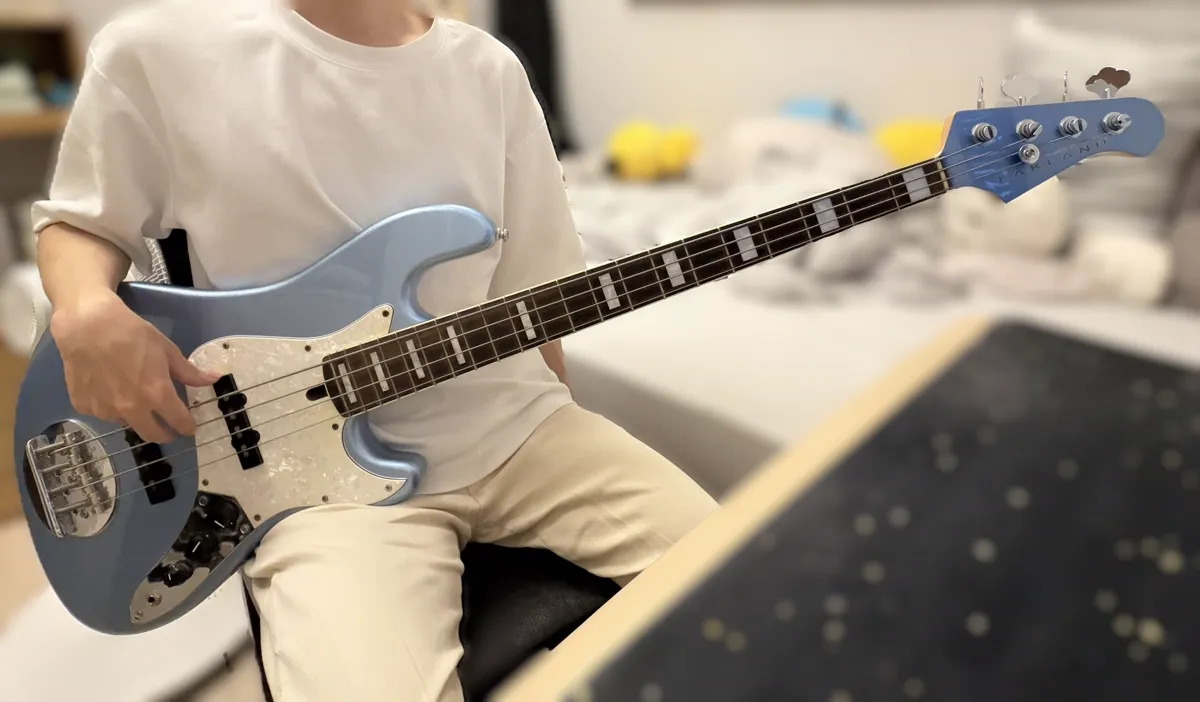 bass2